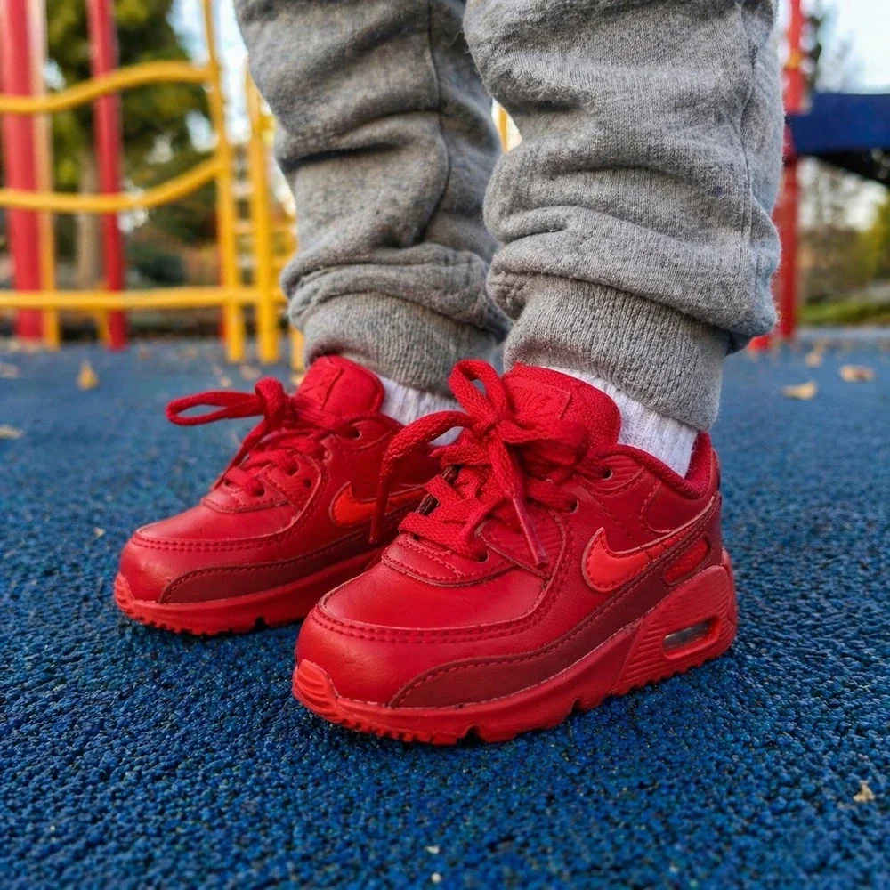 Nike Size 4C Kids Toddler Shoes Athletic Sneakers Running Triple Red Air Max Chi